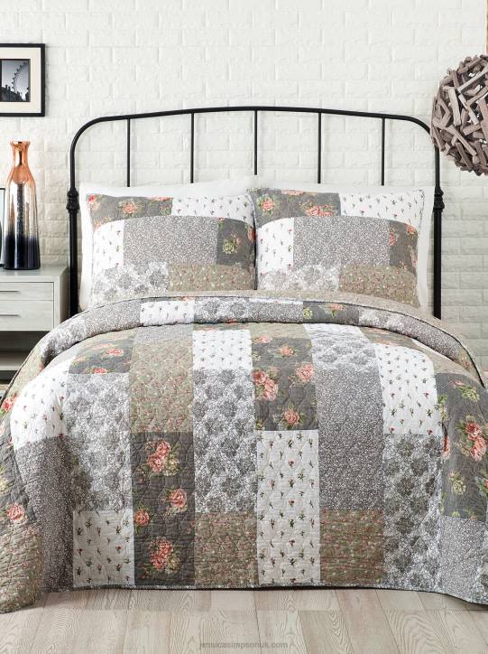 Floribunda QuiltJessica Simpson 6JRJ1052