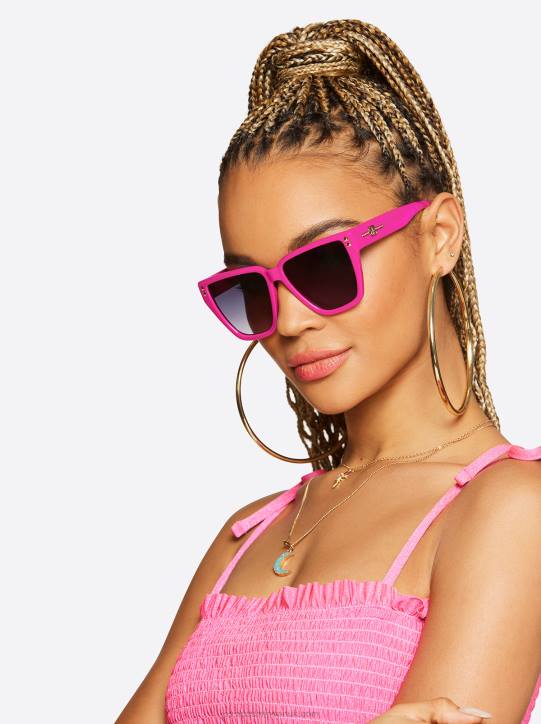 Star Studded Cat Eye Sunglasses in FuchsiaJessica Simpson 6JRJ999