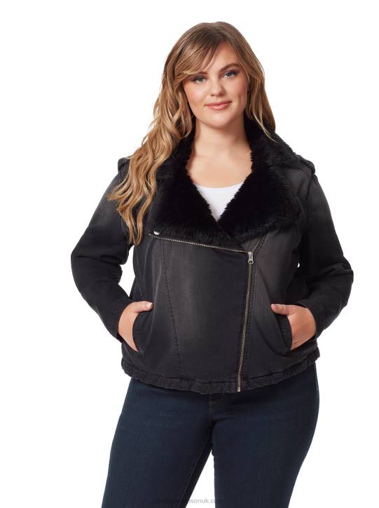 Finley Moto in MoonlitJessica Simpson 6JRJ485