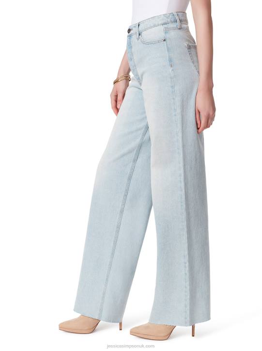 Relaxed Wide Straight Jeans in Heart of GoldJessica Simpson 6JRJ490