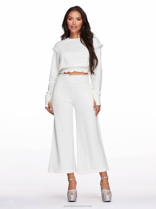 Eloise Ruffle Top in EgretJessica Simpson 6JRJ669