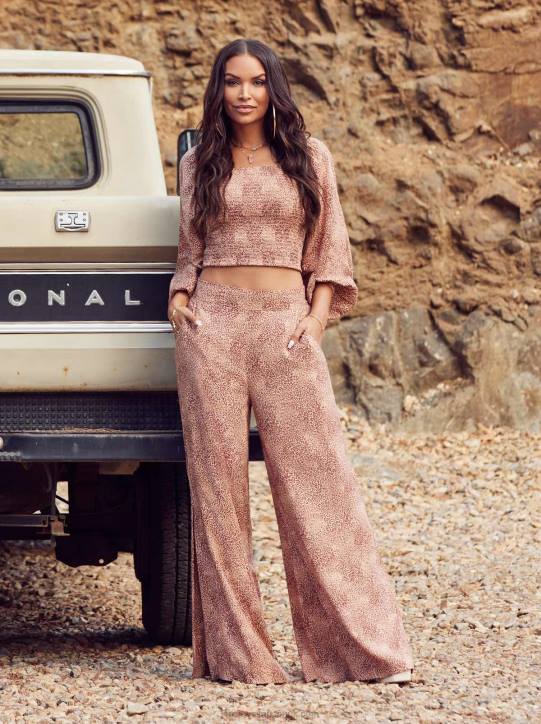 Shaye Pant in Winding LeopardJessica Simpson 6JRJ363