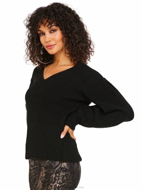 Elmira Sweater in BlackJessica Simpson 6JRJ591