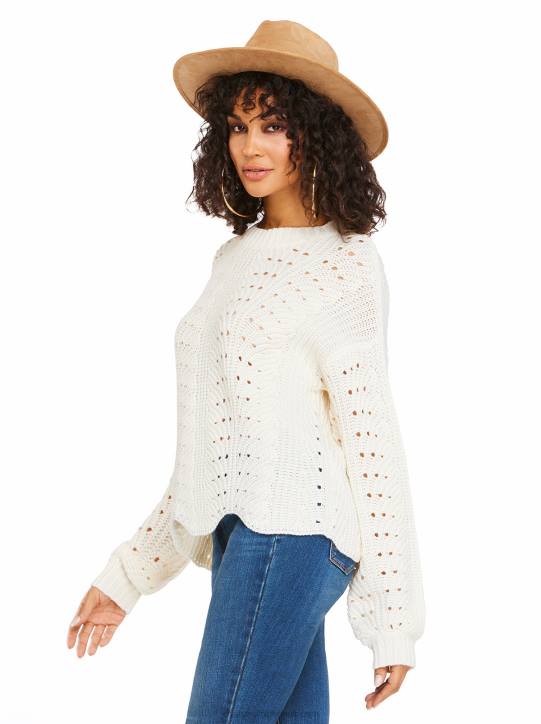 Fayette Sweater in GardeniaJessica Simpson 6JRJ582