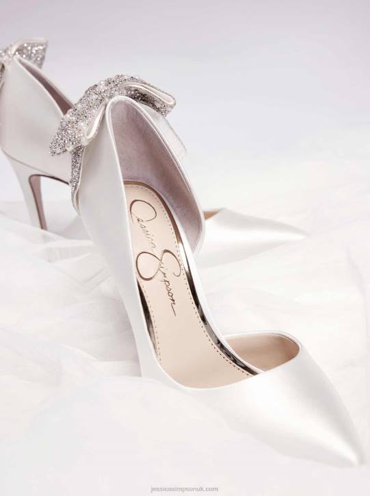 Prizma D'Orsay Pump in WhiteJessica Simpson 6JRJ89