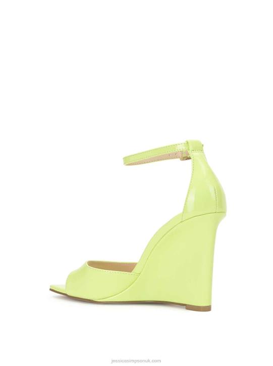 Leehi Wedge Sandal in Daquiri GreenJessica Simpson 6JRJ290