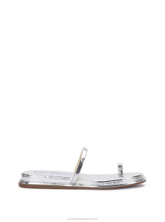 Malha Flat Sandal in SilverJessica Simpson 6JRJ104