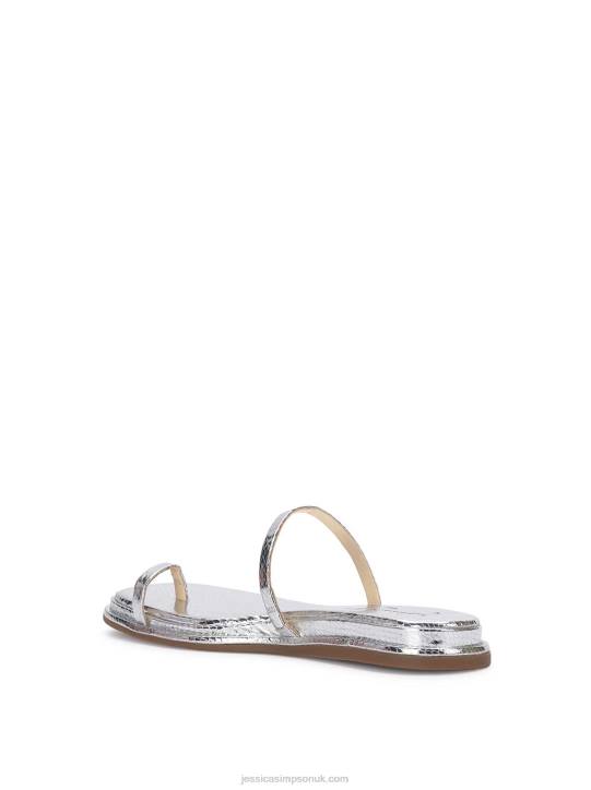 Malha Flat Sandal in SilverJessica Simpson 6JRJ104