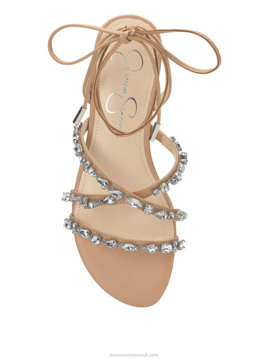 Rabenie Flat Sandal in BuffJessica Simpson 6JRJ120