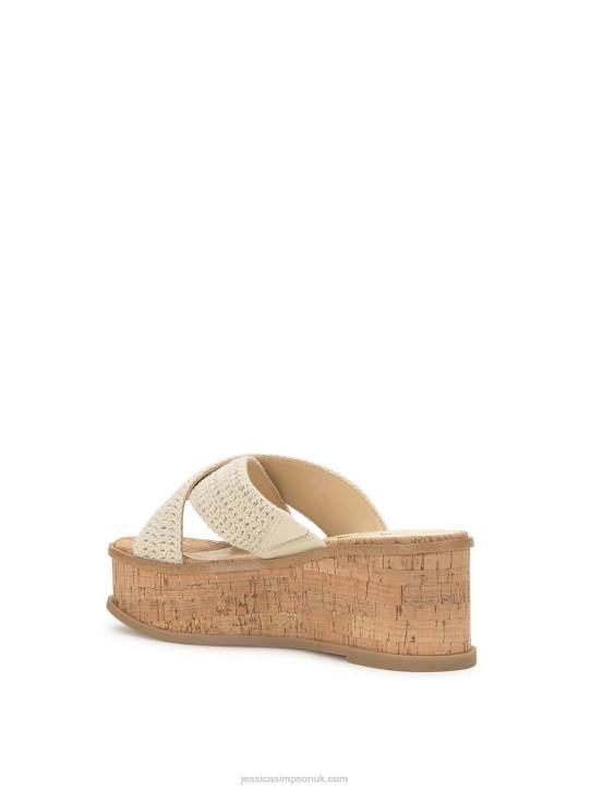 Ediza Platform Slide in WhiteJessica Simpson 6JRJ165